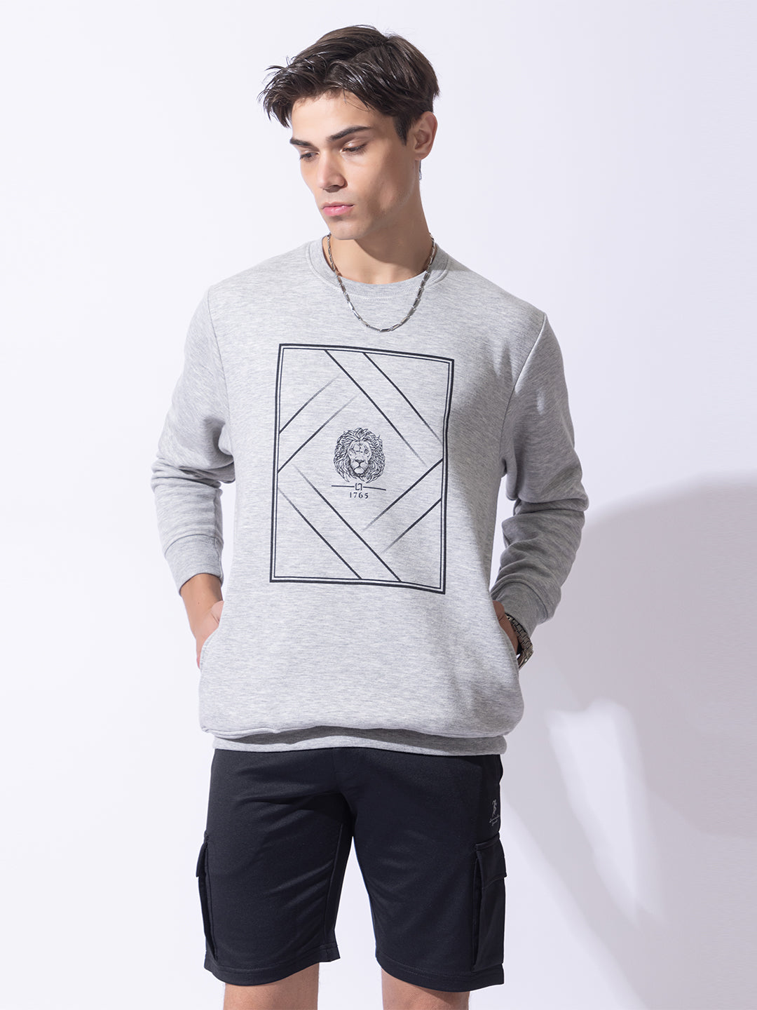 1002 Oversized Quilted Fleece Sweatshirt I 1002 Grey